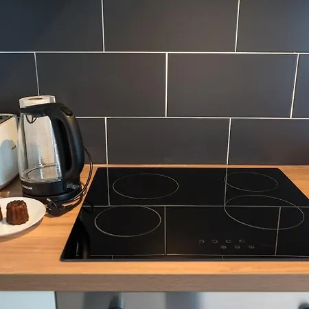 Appartamento Budget Avec Parking Au Centre-ville *